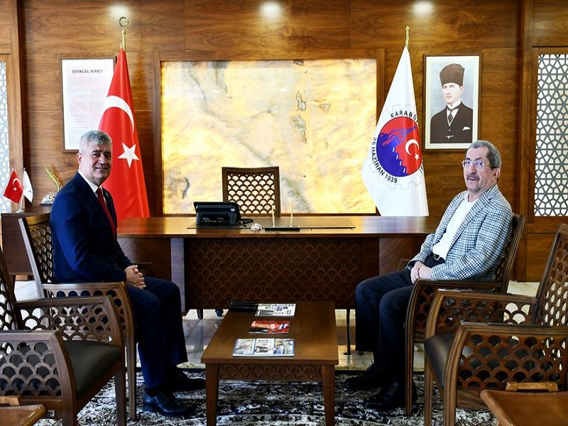 Sayın Müdürümüzün Belediye Başkanımız Sayın Rafet VERGİLİY'İ Ziyaretleri
