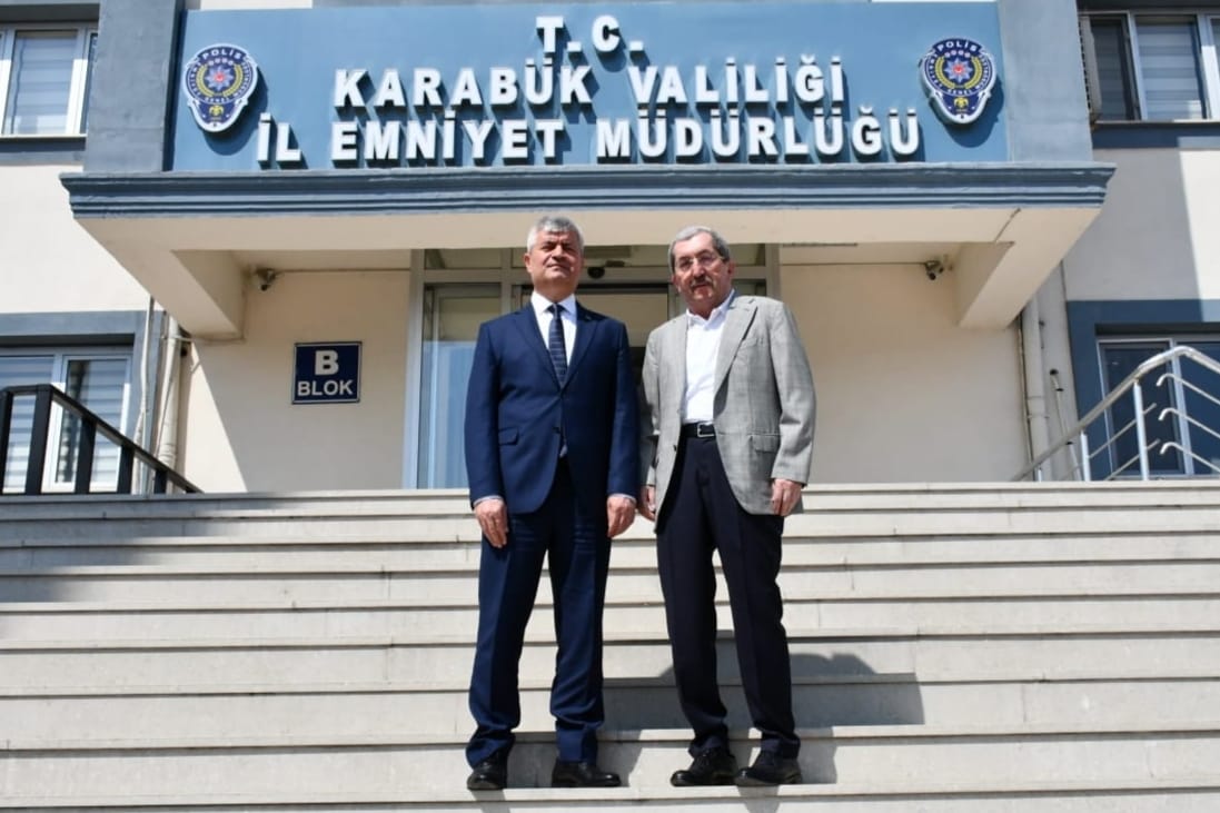 Karabük Belediye Başkanımız Sayın Rafet VERGİLİ' nin Sayın Müdürümüzü Ziyaretleri